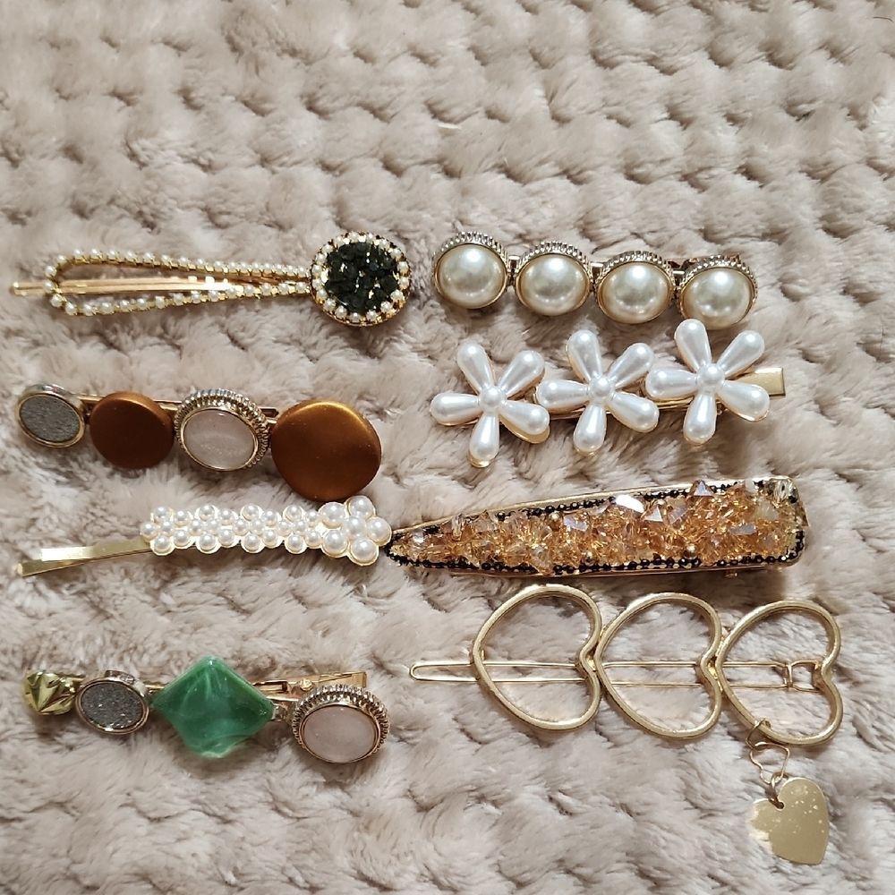 Gold and Pearl Hair Clip Set Elegant